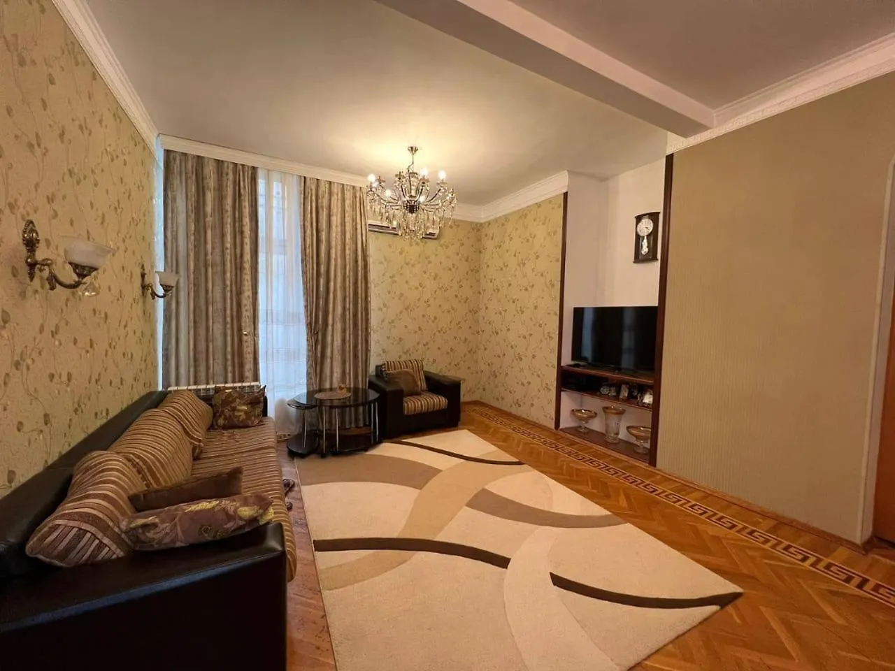Vip House Boulevard Bakü 0*,